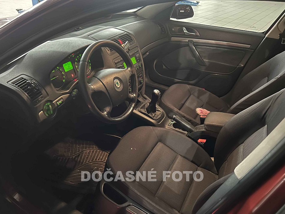 Škoda Octavia II 2.0tdi 