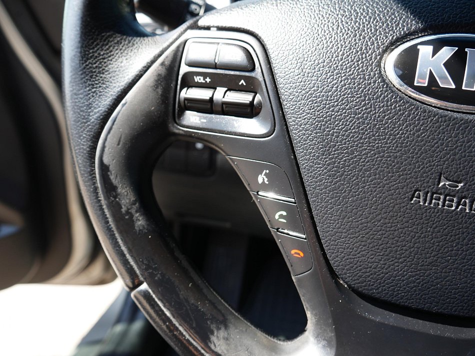 Kia Ceed 1.6GDi 