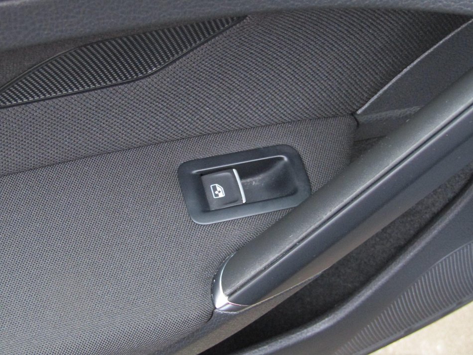 Volkswagen Golf 2.0 TSi GTi