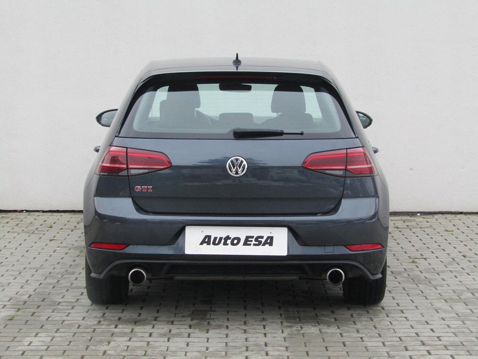 Volkswagen Golf 2.0 TSi GTi