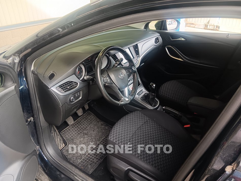 Opel Astra 1.6 CDTi 