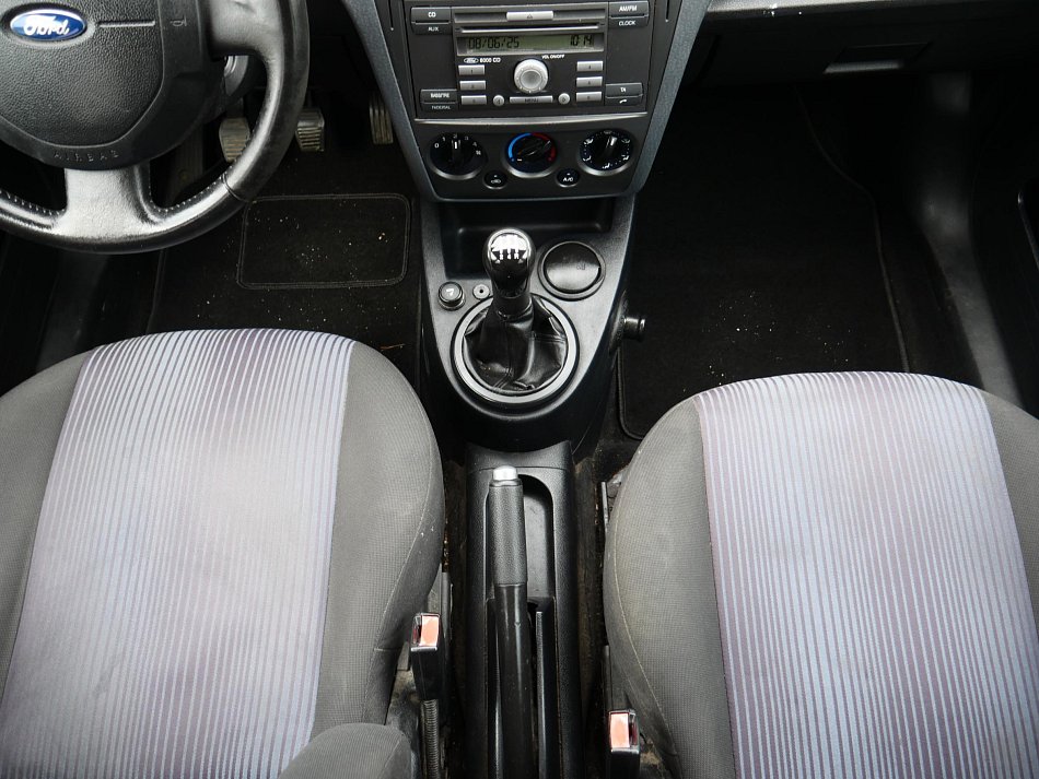 Ford Fusion 1.4 i 