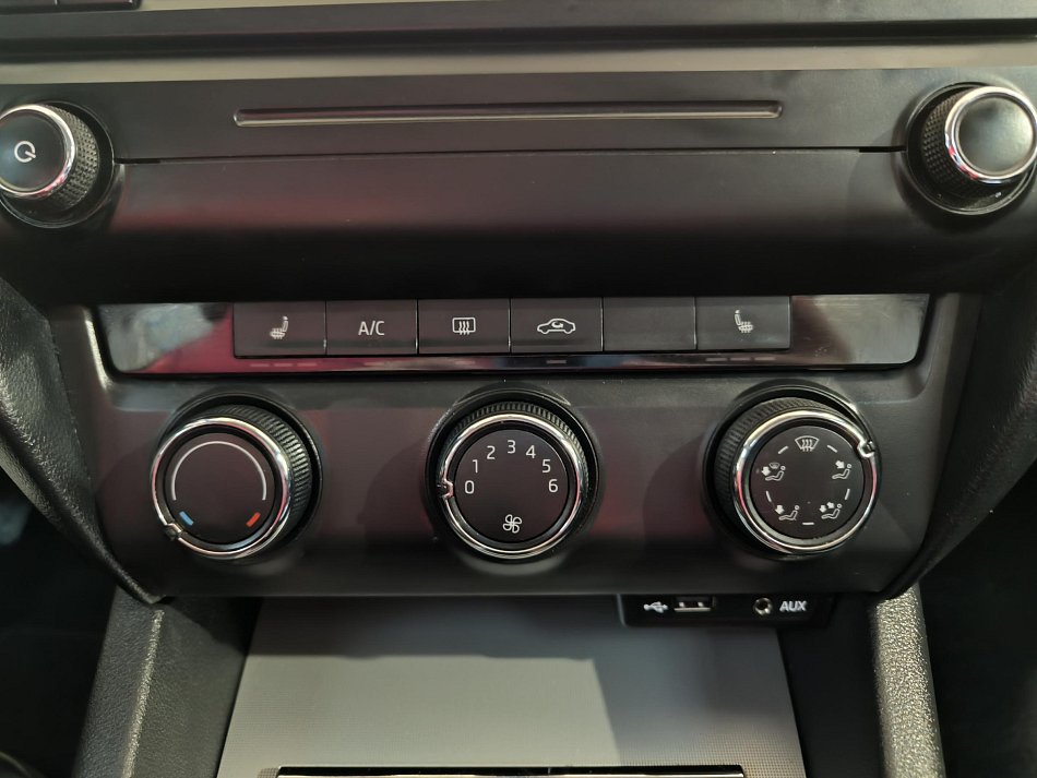 Škoda Octavia III 1.4 TSI Ambition