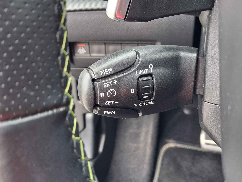 Peugeot 2008 1.2PT GT