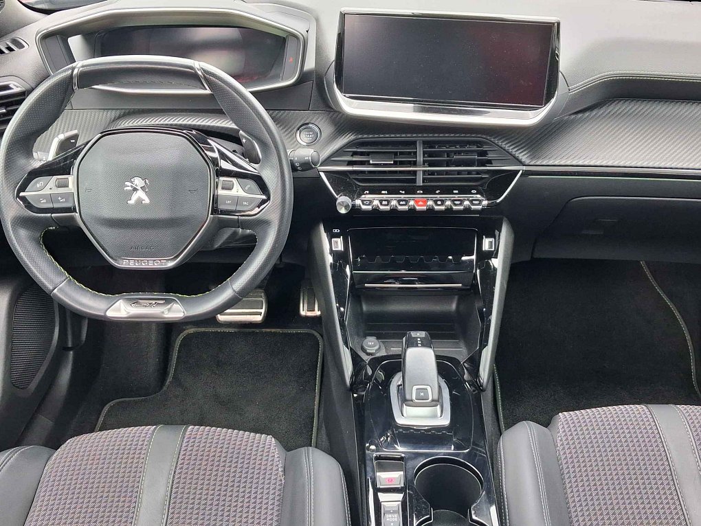 Peugeot 2008 1.2PT GT