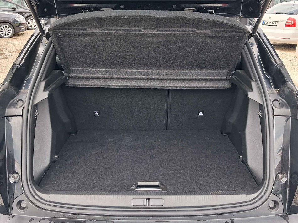 Peugeot 2008 1.2PT GT