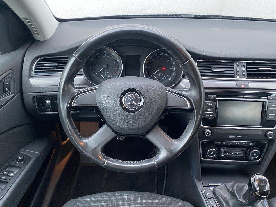 Škoda Superb II 1.4 TSi Active