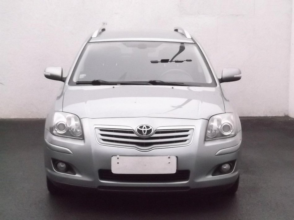 Toyota Avensis 1.8i Executive