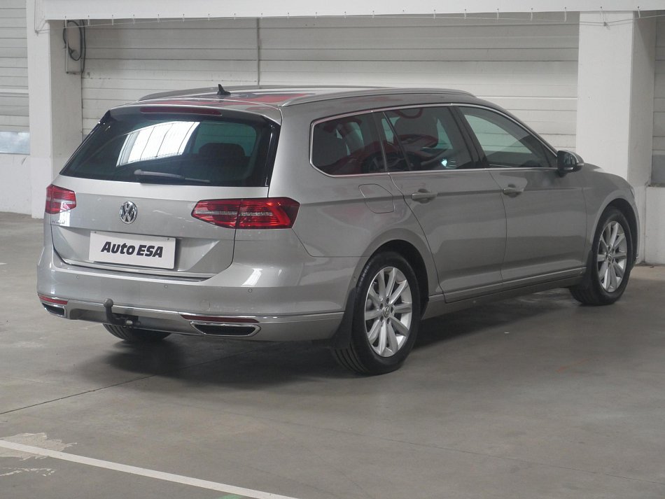 Volkswagen Passat 2.0 TDi Highline