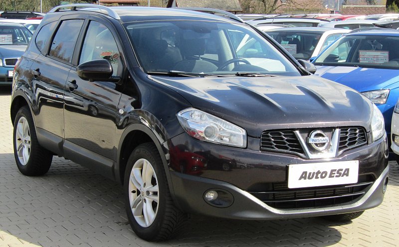 Nissan Qashqai 1.6 dCi  4x4, 7míst
