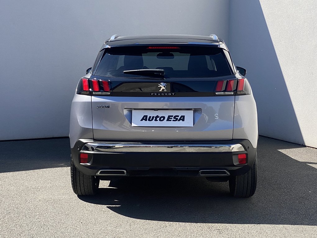 Peugeot 3008 1.2 PT Allure