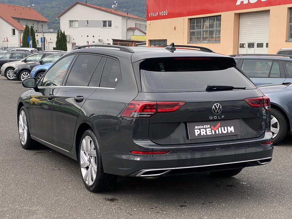 Volkswagen Golf 1.5 TSI Style