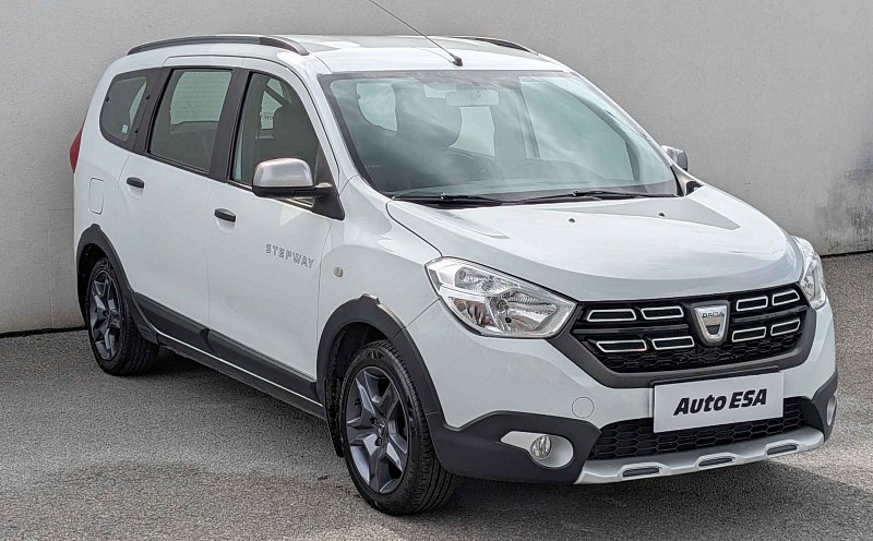 Dacia Lodgy 1.6i Stepway
