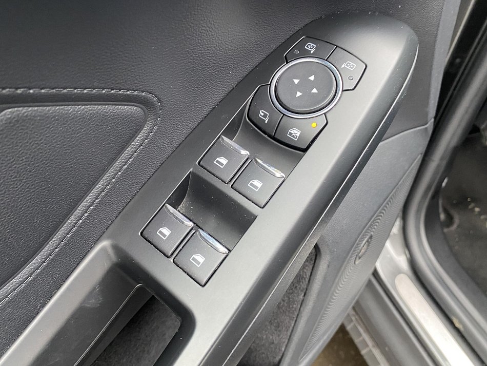 Ford Focus 1.0 EB Titanium