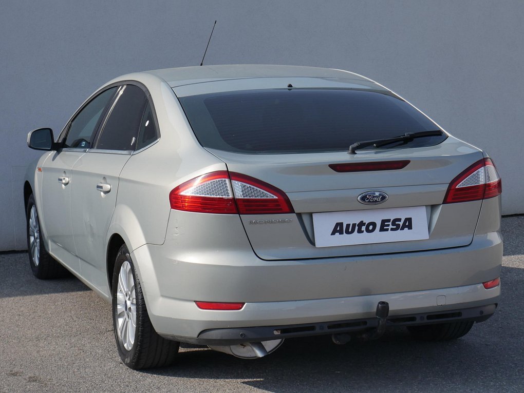 Ford Mondeo 2.0i 