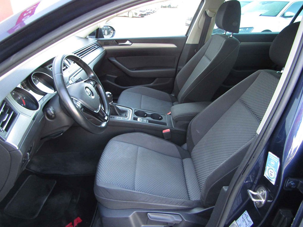 Volkswagen Passat 1.6 TDi 