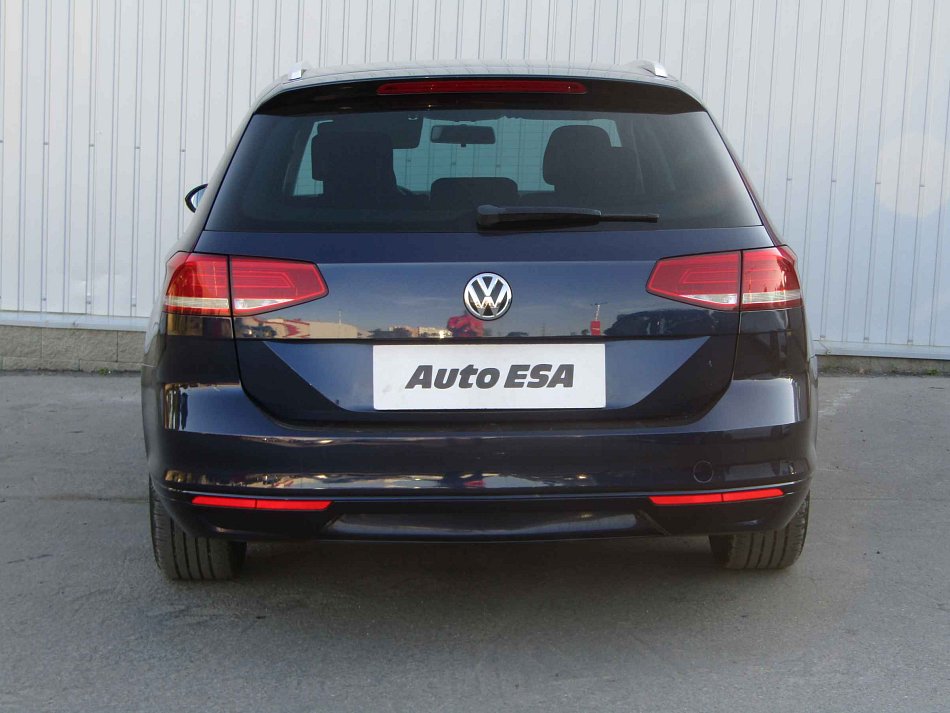 Volkswagen Passat 1.6 TDi 