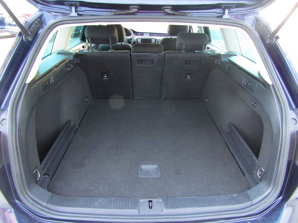 Volkswagen Passat 1.6 TDi 
