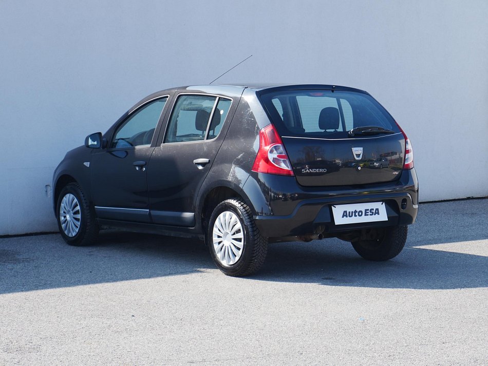 Dacia Sandero 1.6 i 