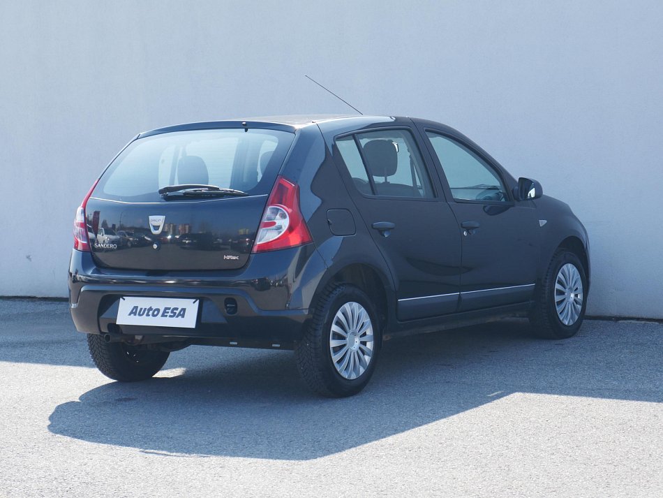 Dacia Sandero 1.6 i 