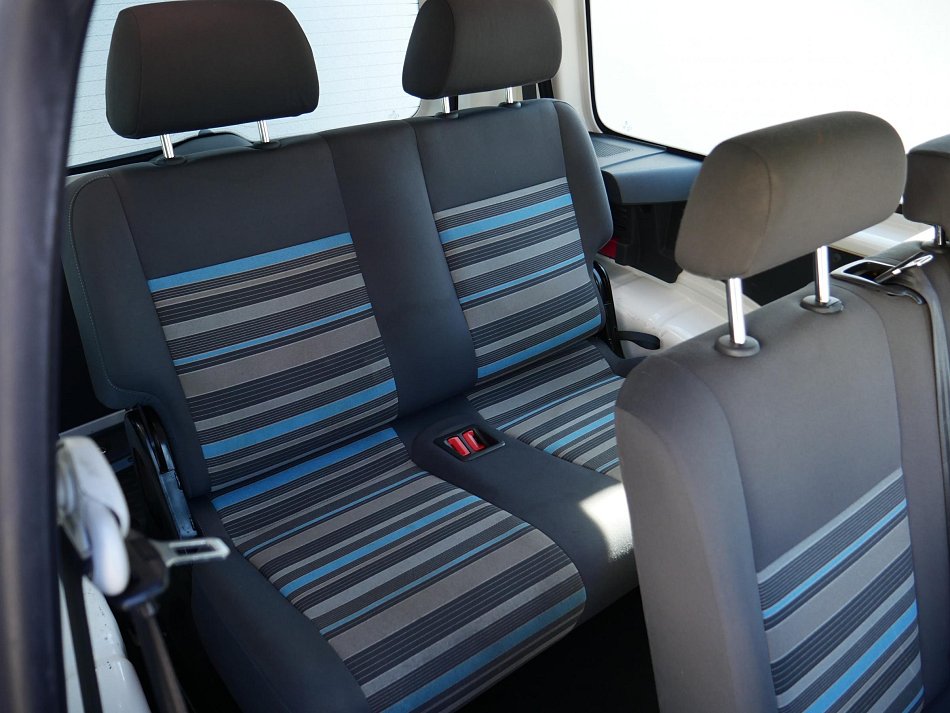 Volkswagen Caddy 1.6TDi  MAXi 7míst