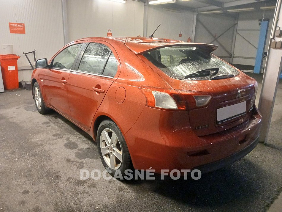 Mitsubishi Lancer 1.8i 