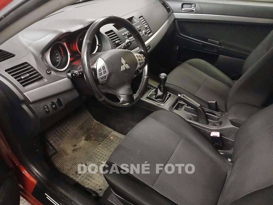 Mitsubishi Lancer 1.8i 