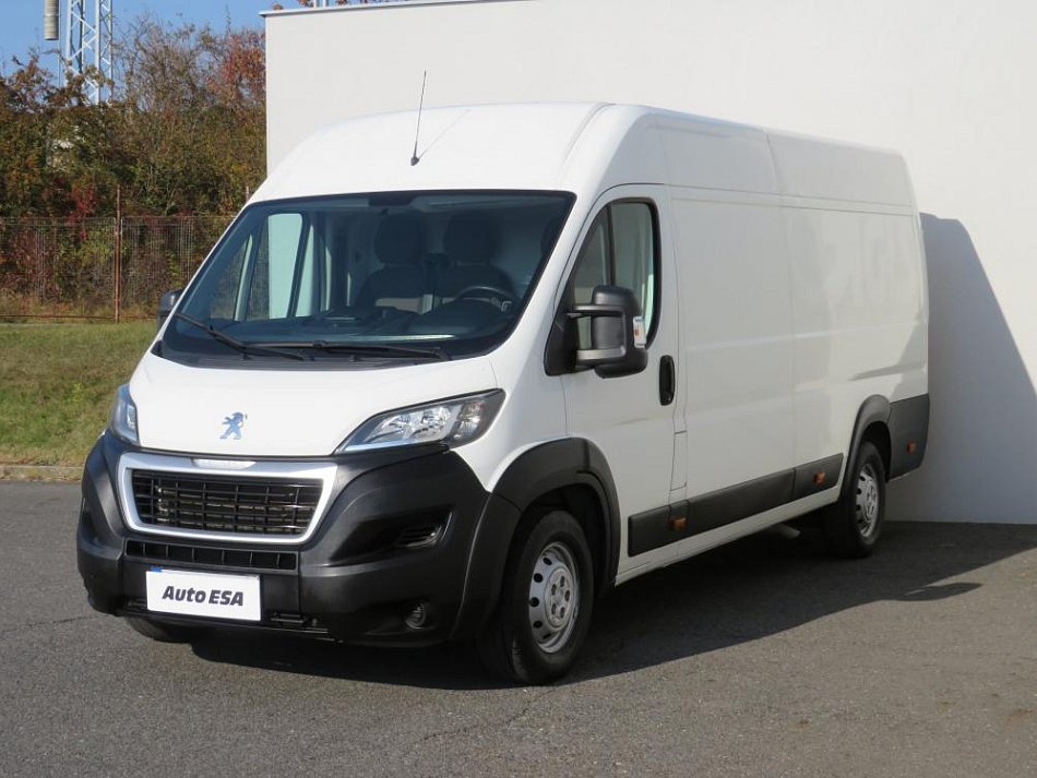 Peugeot Boxer 2.0 Blue HDI 