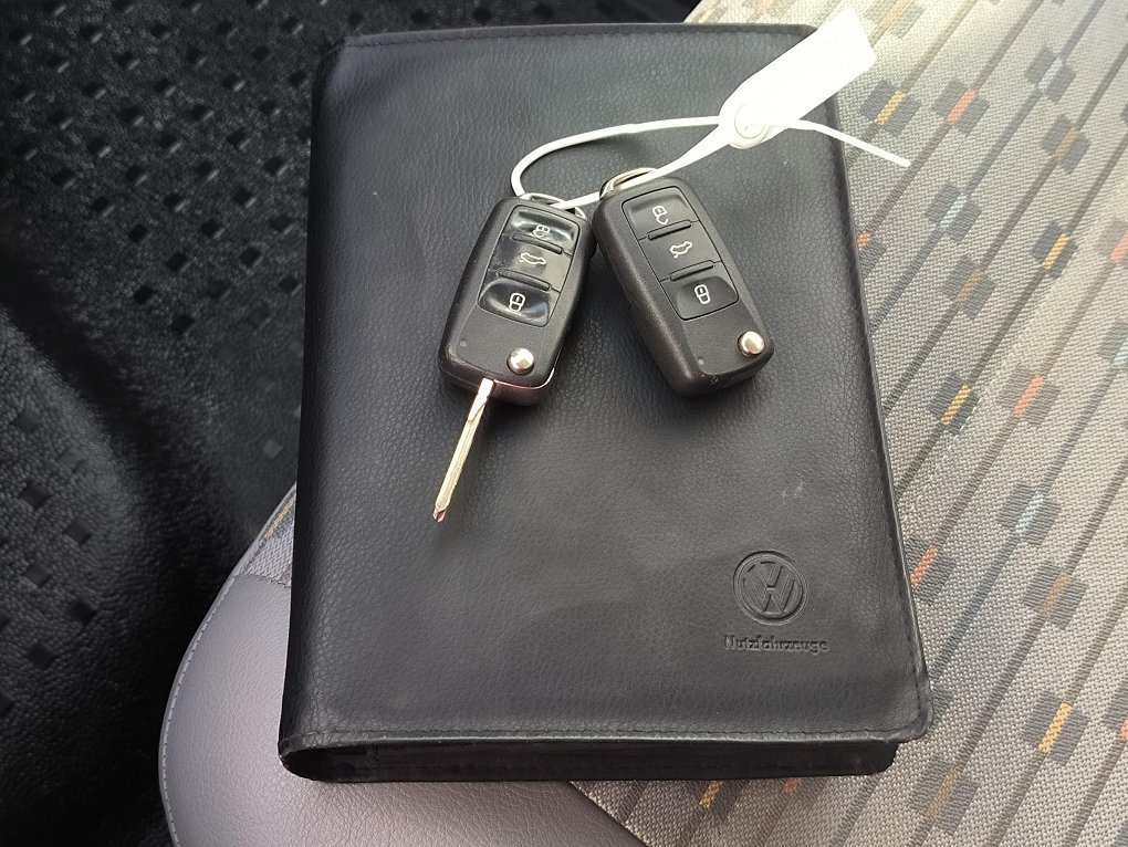 Volkswagen Transporter 2.0TDi  9míst