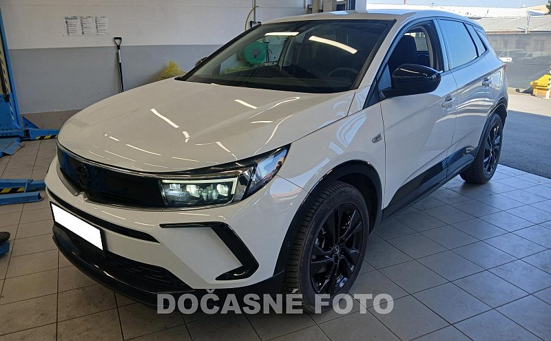 Opel Grandland X 1.2 T GS Line