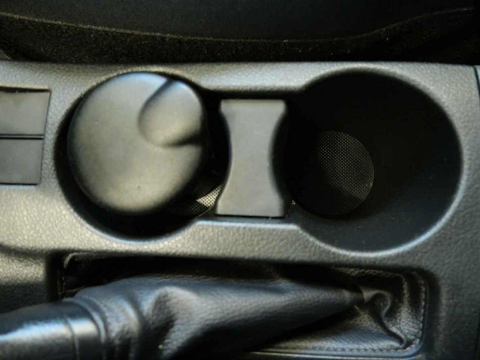 Toyota Auris 1.3i 