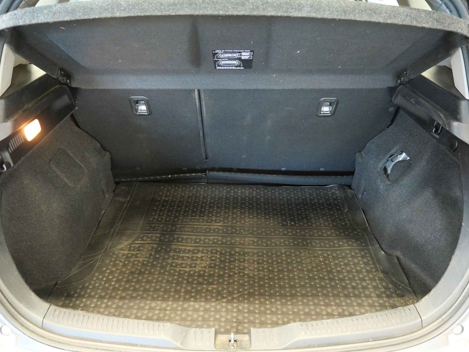 Toyota Auris 1.3i 