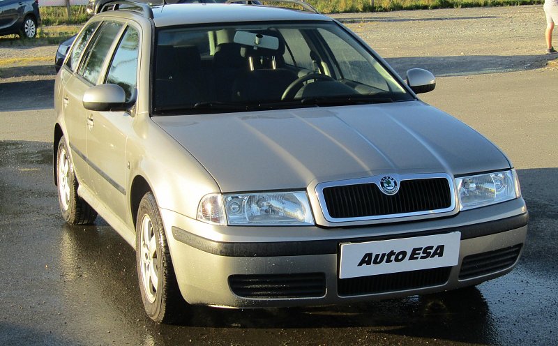 Škoda Octavia 1.6i Tour