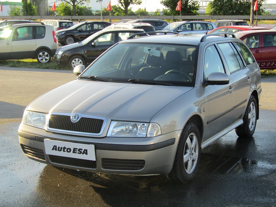 Škoda Octavia 1.6i Tour