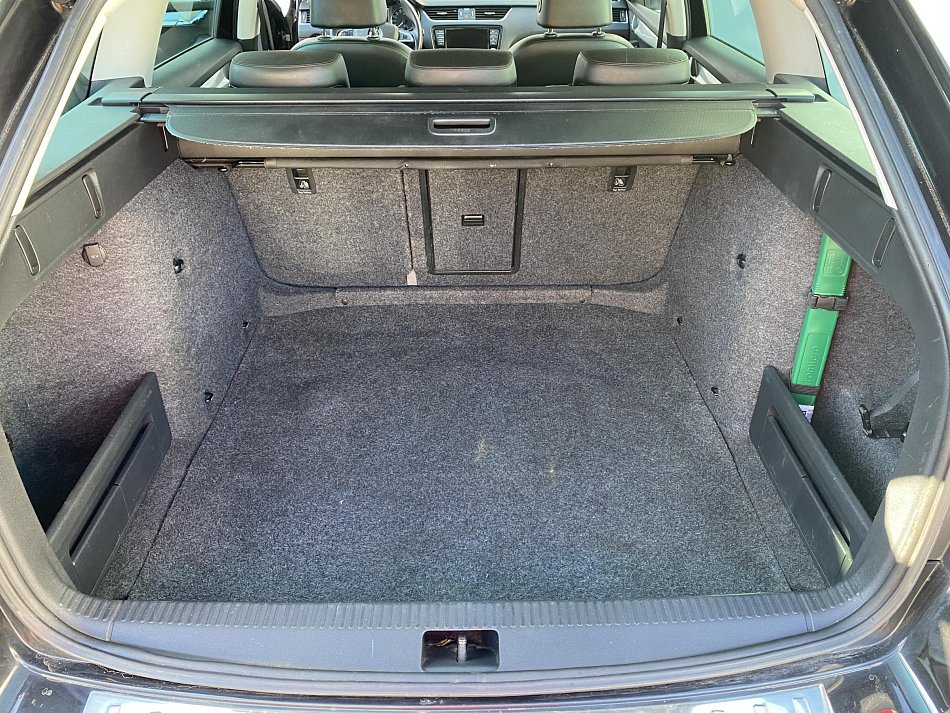 Škoda Octavia III 2.0 TDi Elegance