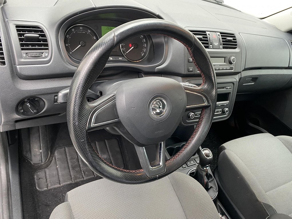 Škoda Roomster 1.2 TSi Noire