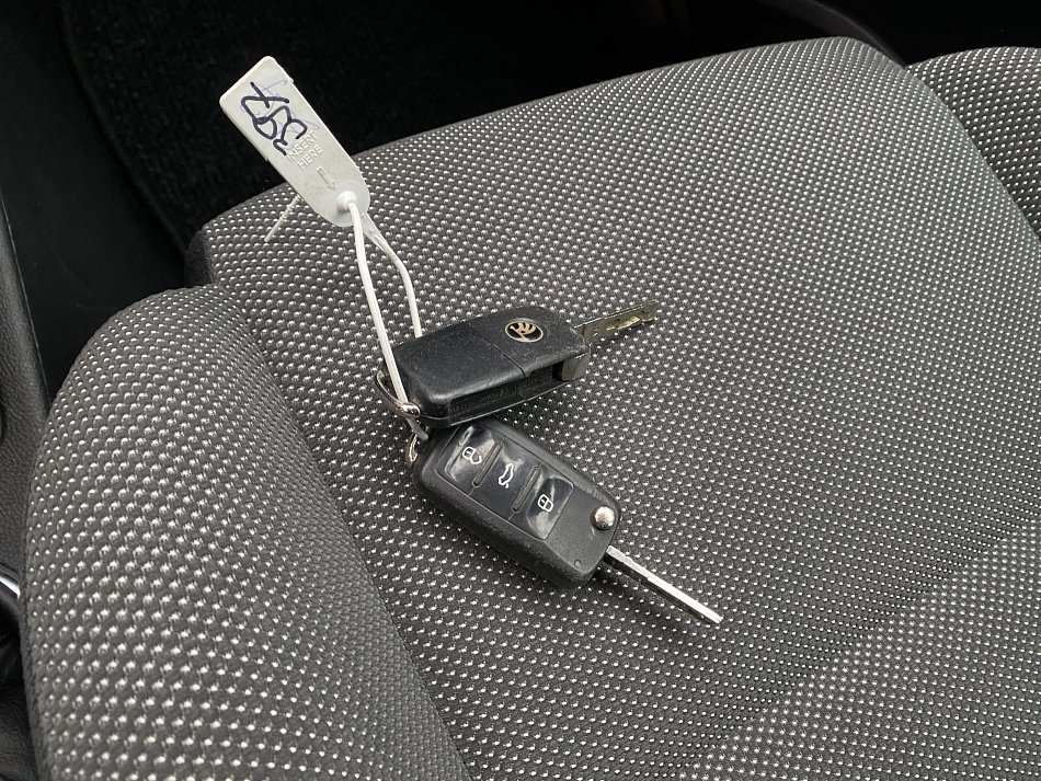 Škoda Roomster 1.2 TSi Noire