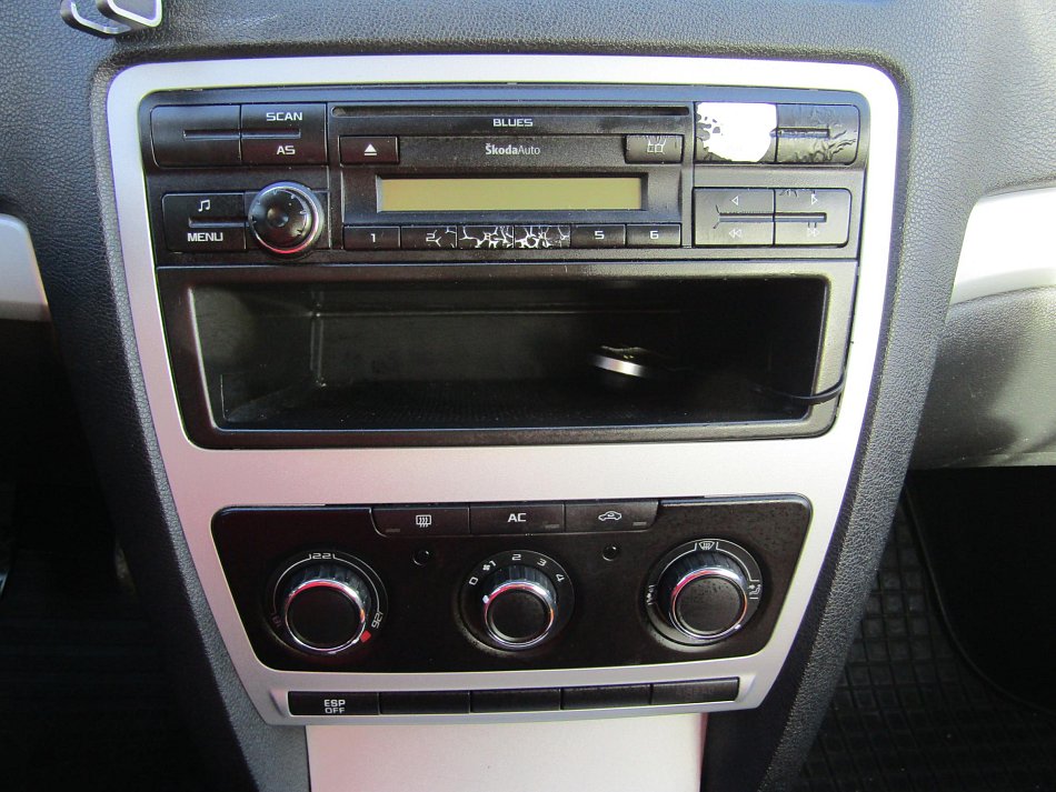 Škoda Octavia II 1.6MPi 