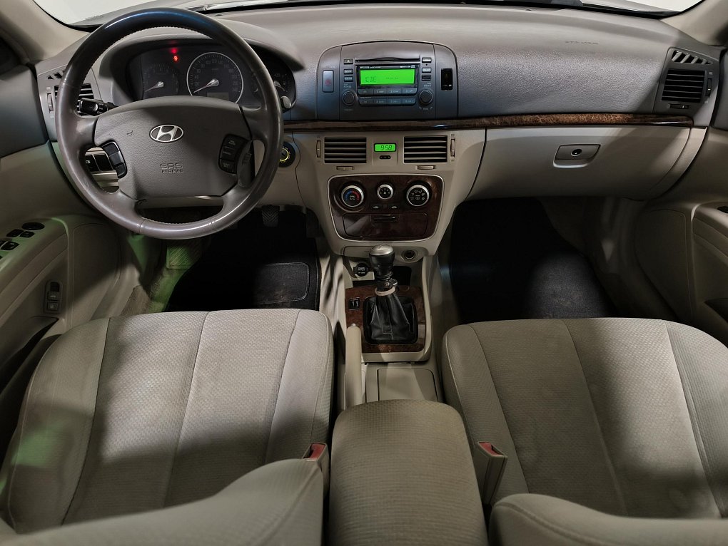 Hyundai Sonata 2.4i 