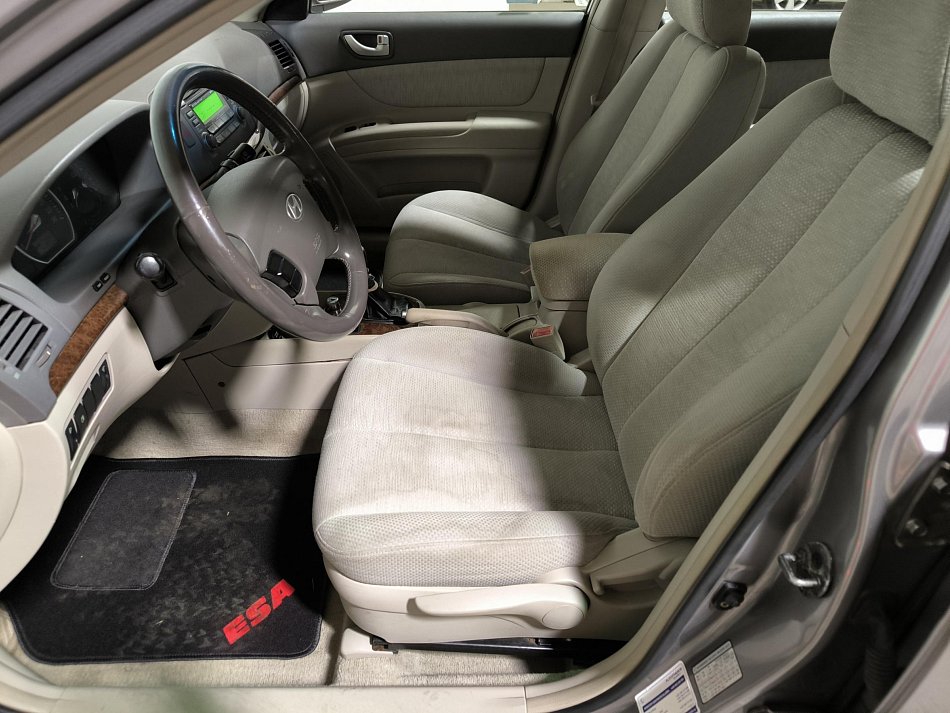 Hyundai Sonata 2.4i 