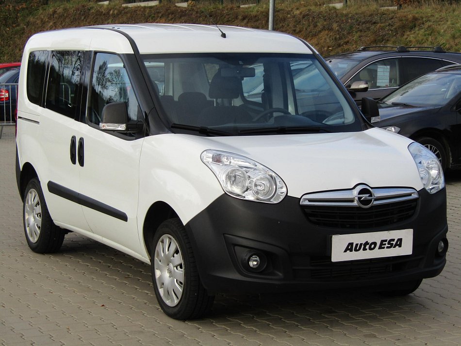 Opel Combo 1.4T 