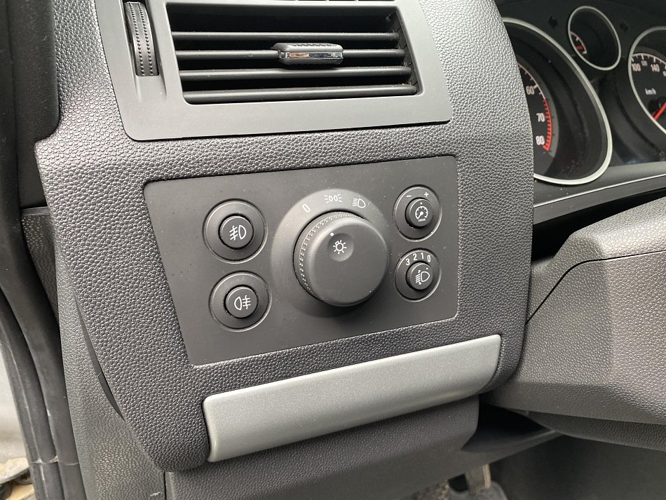 Opel Zafira 1.8i 