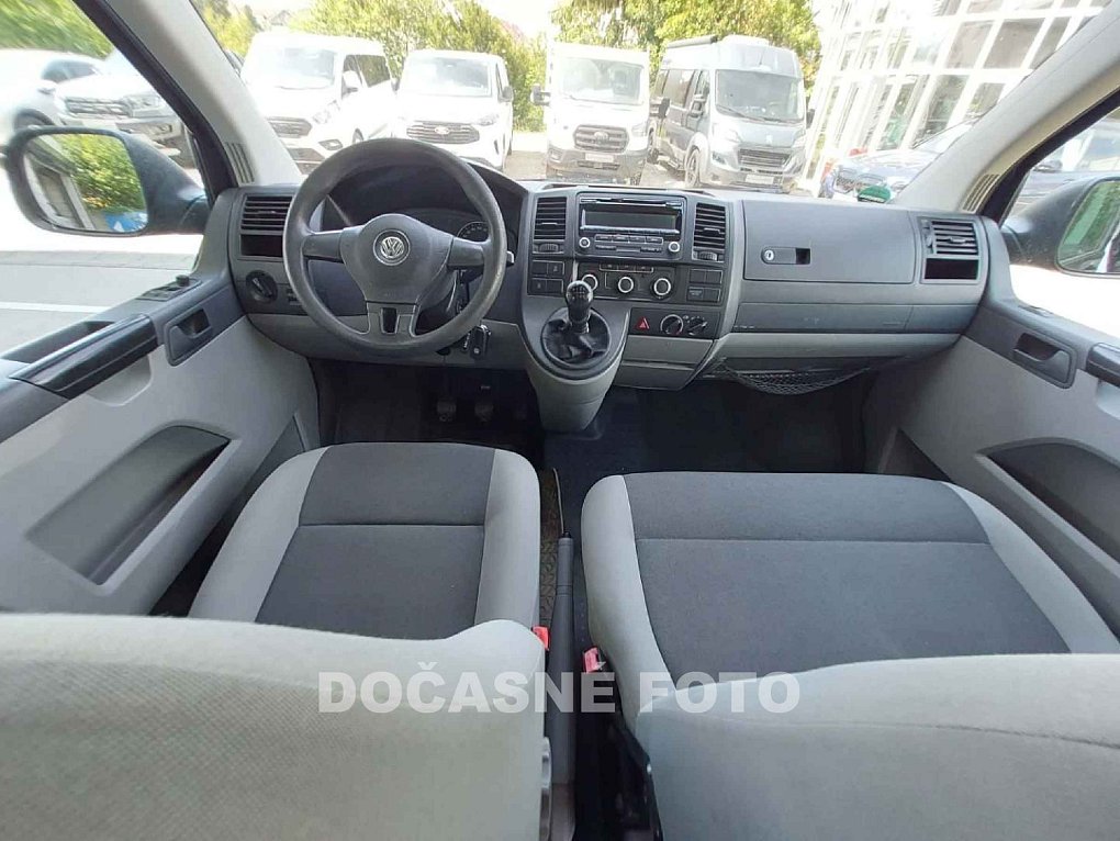 Volkswagen Transporter 2.0TDi  9míst