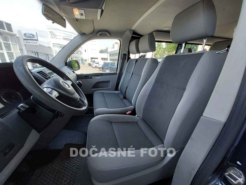 Volkswagen Transporter 2.0TDi  9míst