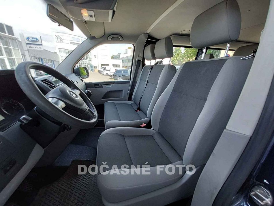Volkswagen Transporter 2.0TDi  9míst