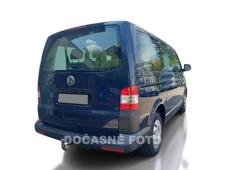 Volkswagen Transporter 2.0TDi  9míst
