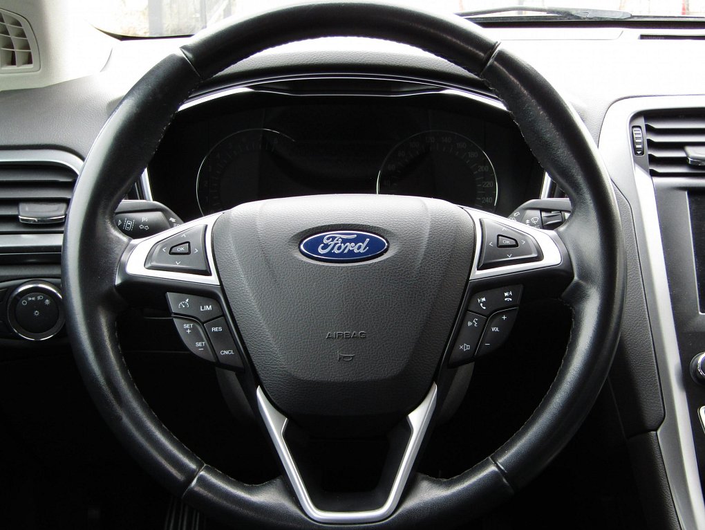 Ford Mondeo 1.5 EB Titanium