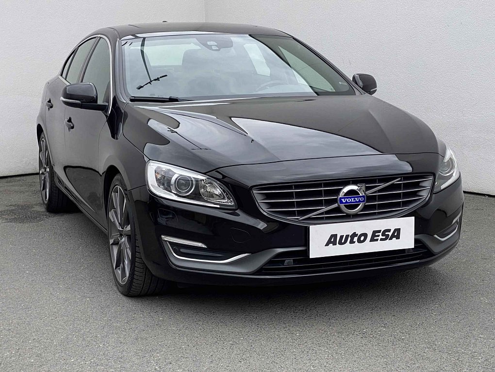 Volvo S60 2.4 D5 Summum