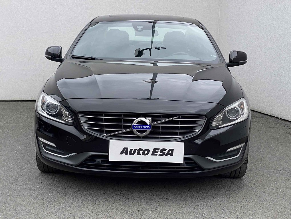 Volvo S60 2.4 D5 Summum