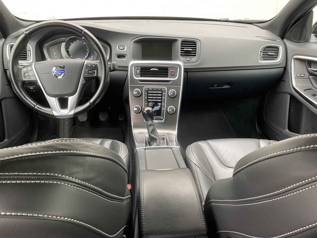 Volvo S60 2.4 D5 Summum